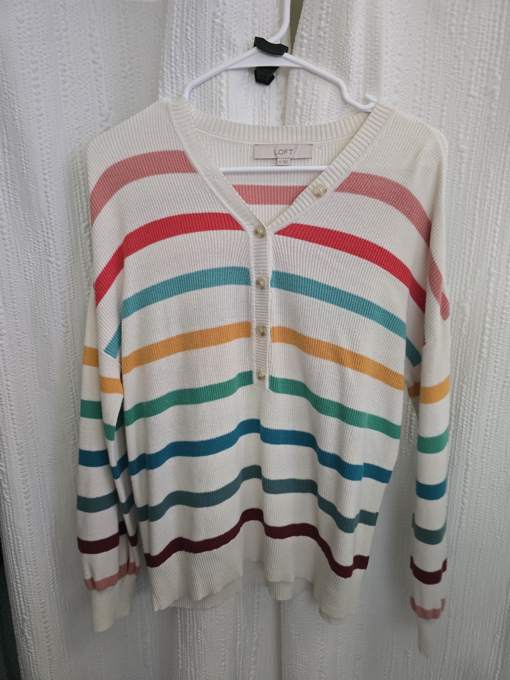 Womens M LOFT Cream Multicolor Striped V-Neck Sweater